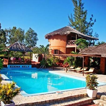 Hotel Edena Kely Mahajanga Esterno foto