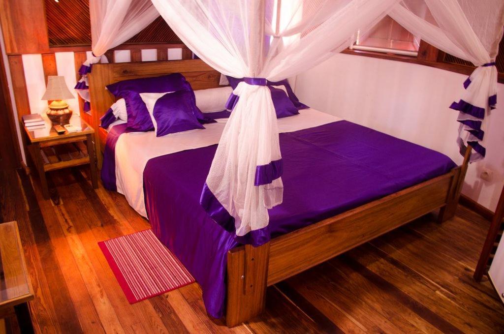 Hotel Edena Kely Mahajanga Esterno foto
