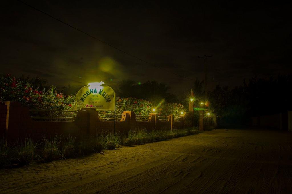 Hotel Edena Kely Mahajanga Esterno foto