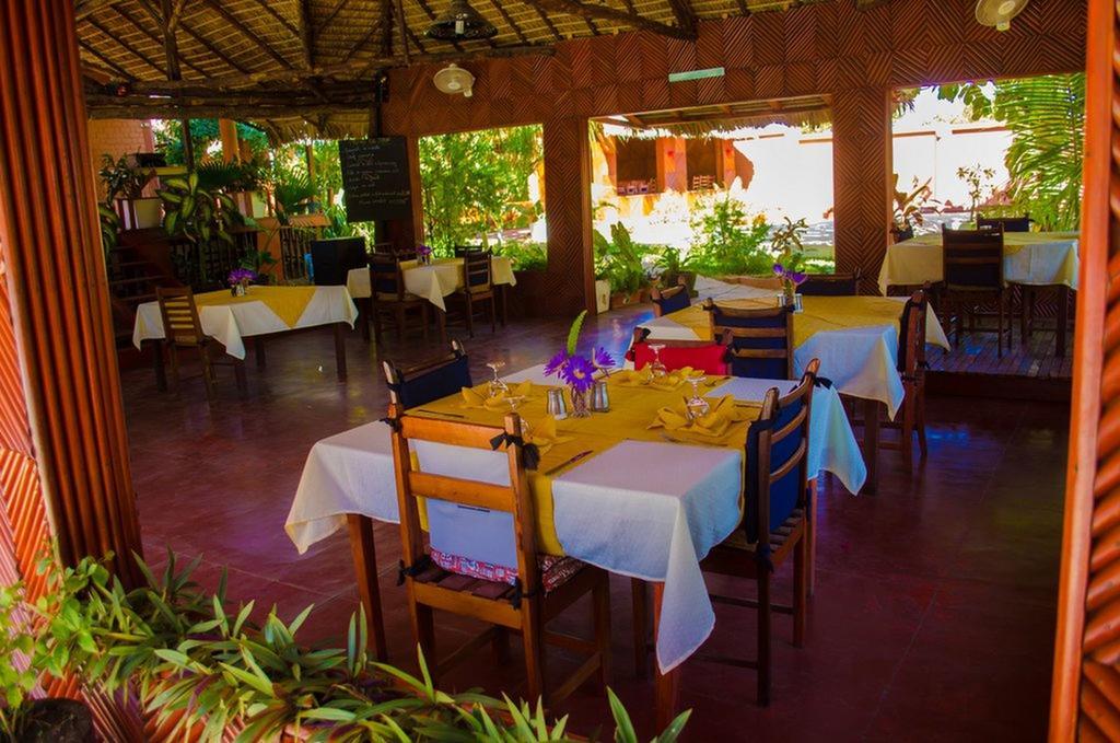 Hotel Edena Kely Mahajanga Esterno foto
