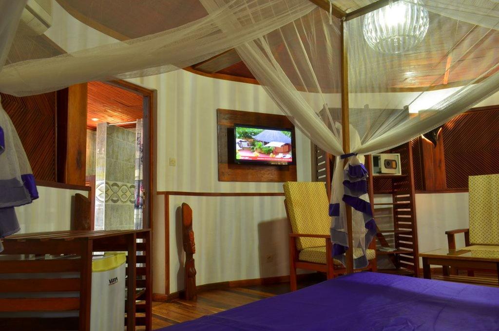 Hotel Edena Kely Mahajanga Esterno foto