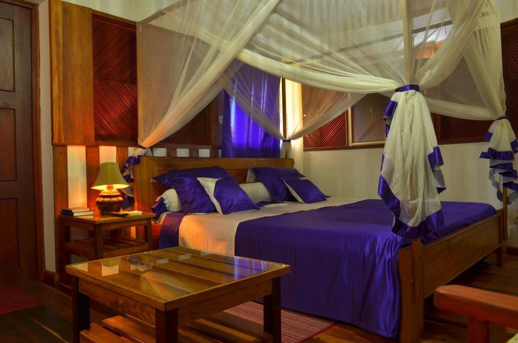 Hotel Edena Kely Mahajanga Esterno foto