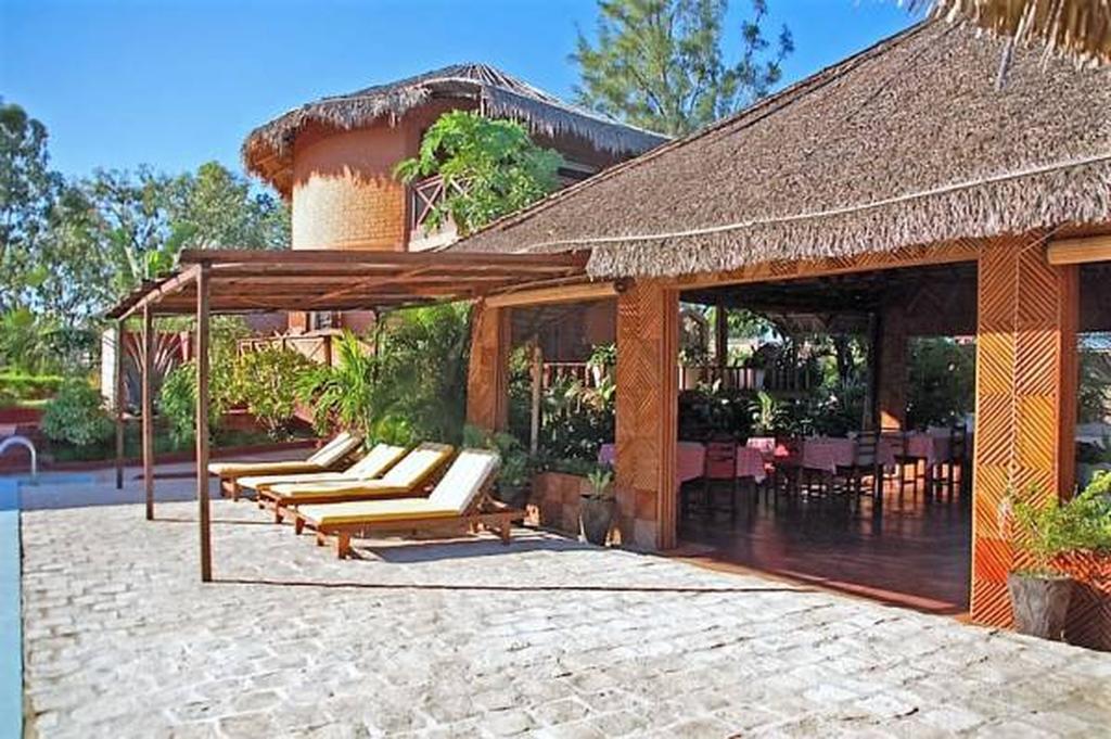 Hotel Edena Kely Mahajanga Esterno foto