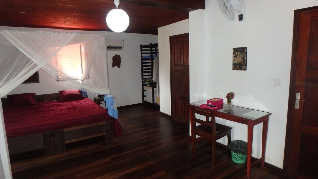 Hotel Edena Kely Mahajanga Esterno foto